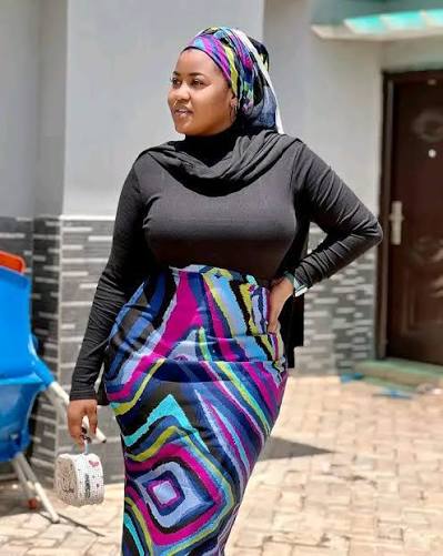 Halifa_Babaali's tweet photo. What's wrong with aunty Hadiza???

Gabon 2020.               Gabon 2026 https://t.co/X6n50o1cz1