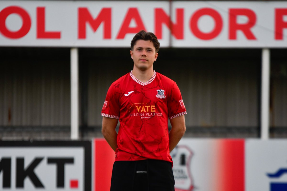 ManorFarmFC's tweet photo. 𝗙𝗥𝗢𝗠 𝗚𝗔𝗦 𝗧𝗢 𝗙𝗔𝗥𝗠

Charlie White puts pen to paper after agreeing a deal to return to The Creek on a permanent basis

Who’s excited, Farmers?

#UpTheFarm https://t.co/9QsvTEABI6
