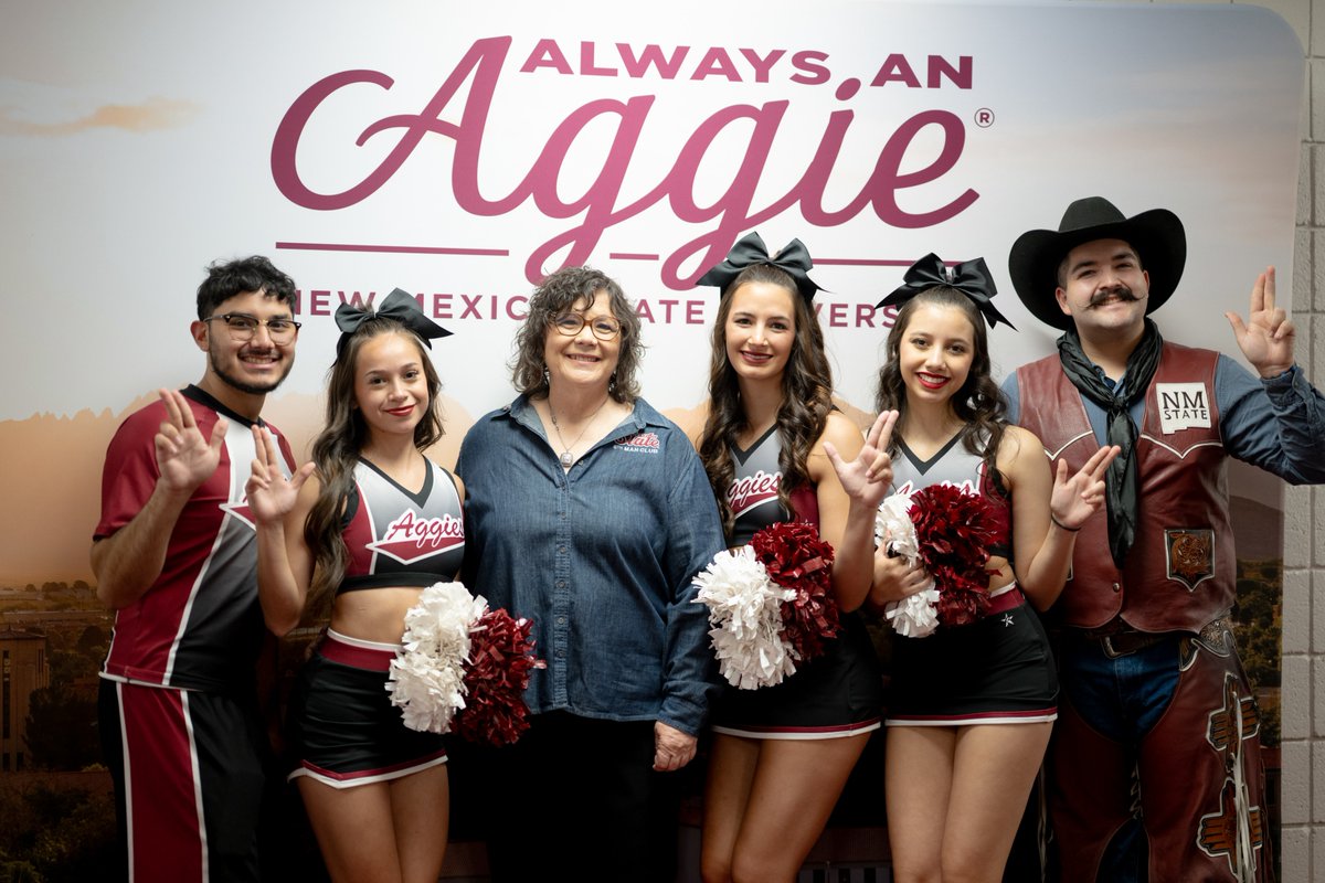 NMSUAlumFriends's tweet photo. Grateful for a Wonderful Celebration! ✨ On Saturday, May 30, friends, colleagues and fellow Aggies gathered at the Pan American Center to celebrate the naming of the Shari Jones Conference Room, honoring Shari Jones ’80 ’81 and her extraordinary impact on New Mexico State University. 

Among those in attendance was former @NMStateMBB head coach 🏀 Marvin Menzies (2007–2016), who joined in recognizing this special milestone.

A devoted alumna and steadfast champion of Aggie Athletics and academic excellence, Shari’s leadership, philanthropy and lifelong commitment to #NMSU were front and center during remarks and a special unveiling in the NM State Basketball Coach’s Office Suite. 

The celebration continued with mimosas 🥂 and hors d’oeuvres as guests shared stories and reflected on the legacy Shari continues to build.

Thank you to everyone who joined us in recognizing this meaningful milestone, and especially to Shari Jones, whose enduring Aggie spirit ✨ will inspire generations to come!

#AlwaysAnAggie