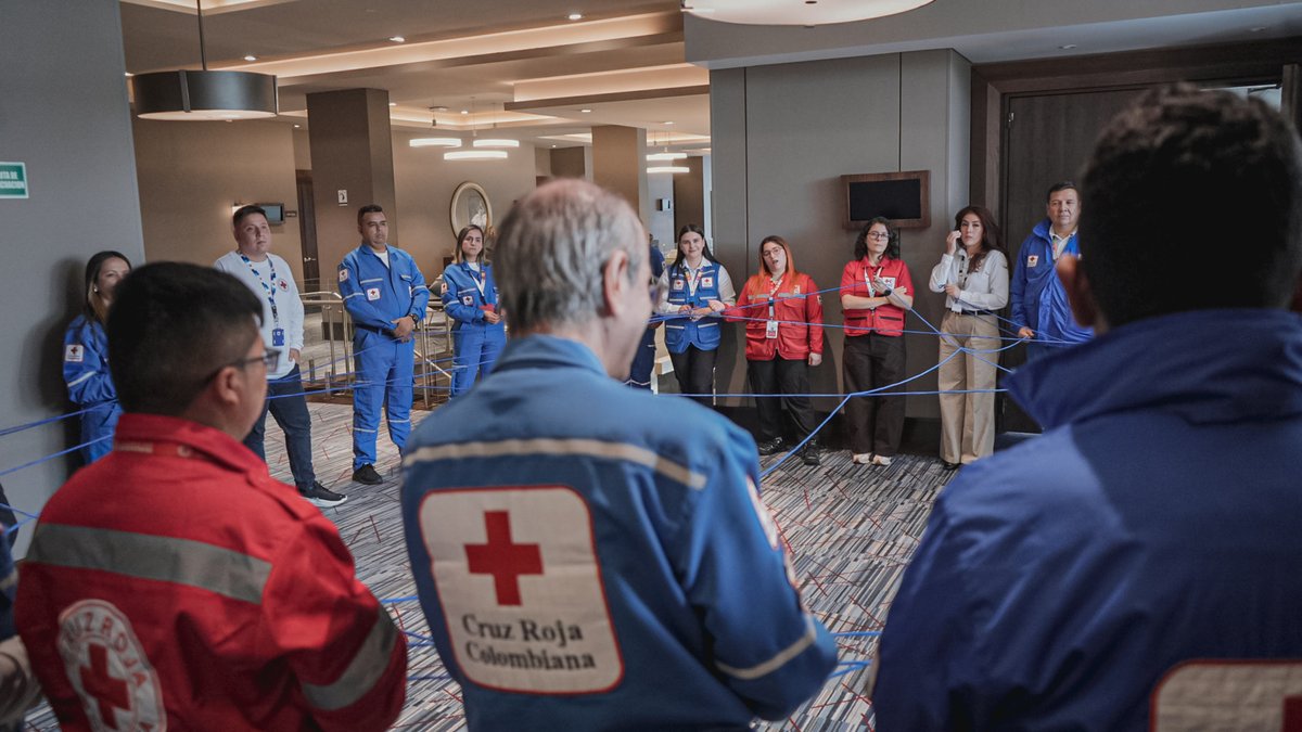 cruzrojacol's tweet photo. Inició el Encuentro Regional ENI y TOT en Migración, un espacio que reúne a Sociedades Nacionales de la Cruz Roja de las Américas para fortalecer capacidades, intercambiar experiencias y mejorar la atención humanitaria a personas migrantes y comunidades afectadas. https://t.co/tfH1JcoUnE