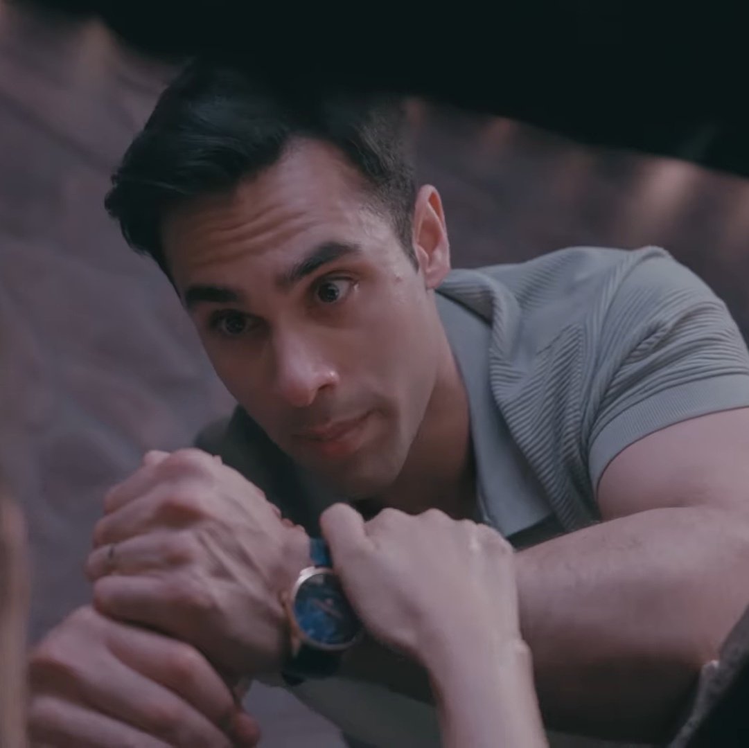usernotnaming's tweet photo. ameer gillani deserves all the flowers for playing mudassir so brilliantly. such an amazing artist truly 🌟 https://t.co/k0etRr8AUQ