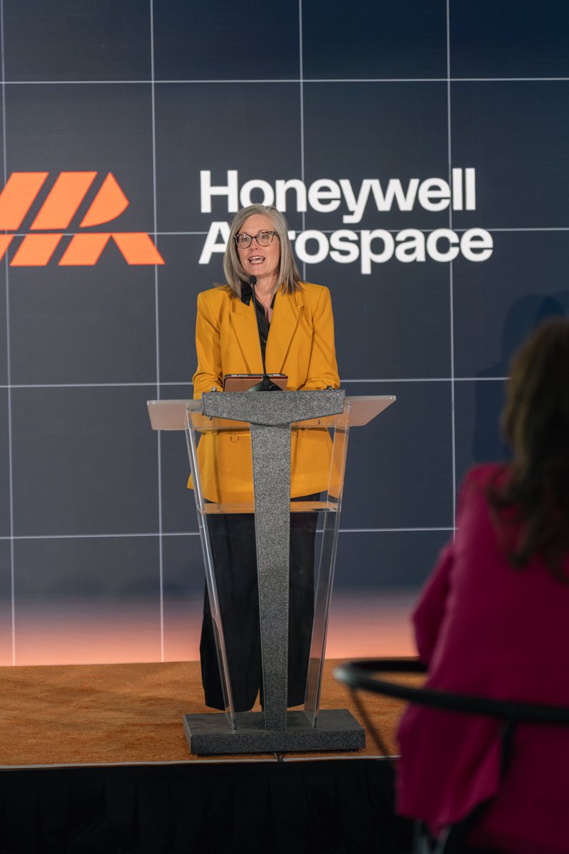 GPLInc's tweet photo. This week, GPL joined fellow state and local leaders to celebrate @Honeywell_Aero 's brand unveiling – a highly visible element of Greater Phoenix’s newest global HQ. https://t.co/FKI3lZlBhN