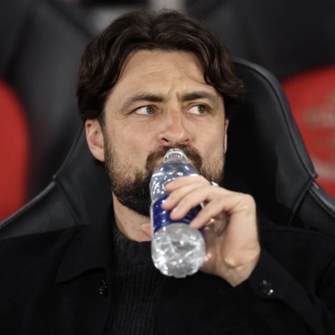 XtraLeicester's tweet photo. Russell Martin has been spotted on holiday in Mallorca but is expected to be in Leicester very soon

Via @reluctantnicko 

Looks like it’s happening then 🫠 https://t.co/6RvpQzkmQF