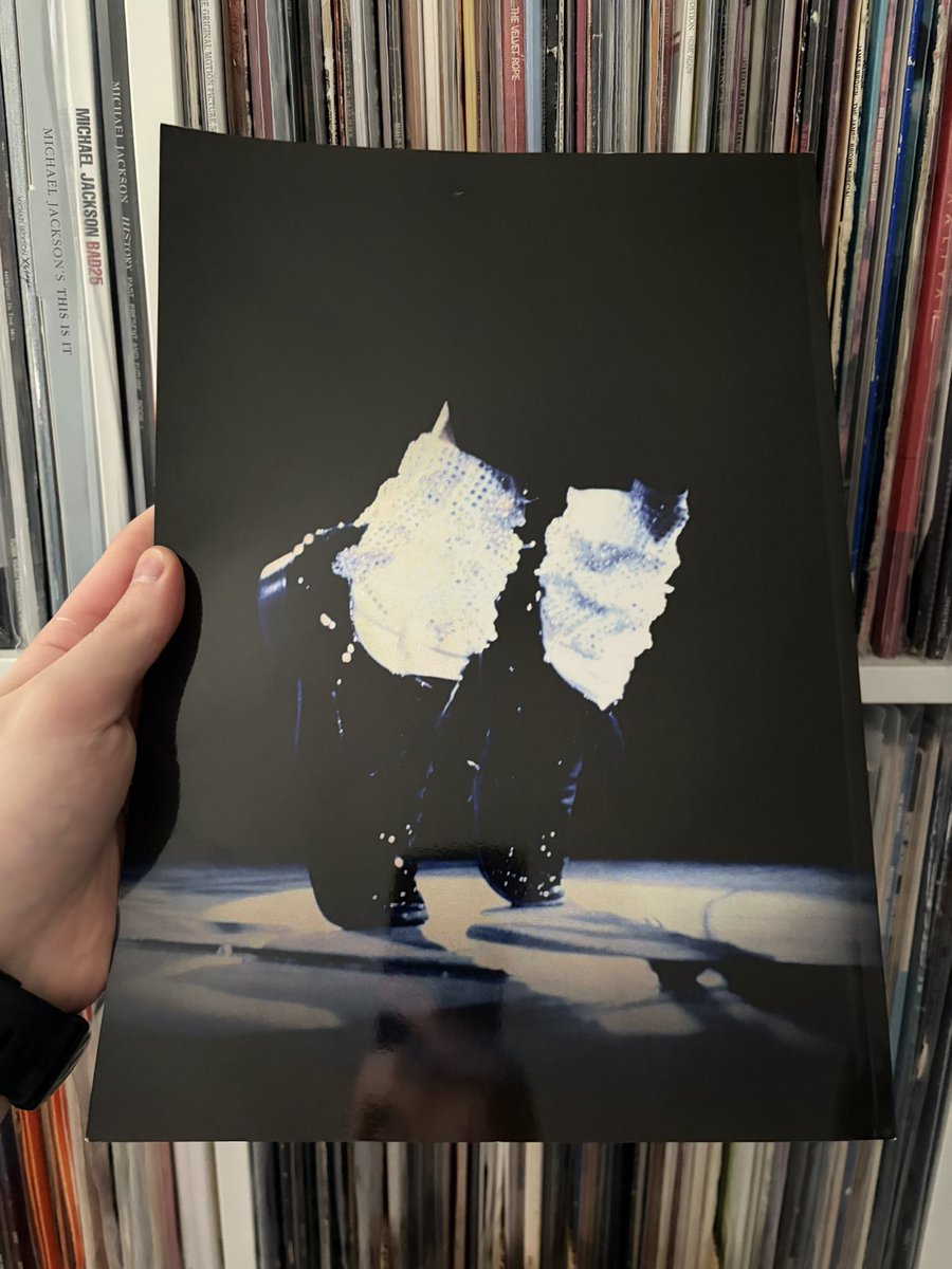 FfsMatty_'s tweet photo. NEW: Finally the UK got a new magazine on Michael that is positive and speaks about his career and the Michael movie. Nice to see some positive publicity #MichaelJackson https://t.co/5miOxSfLr0