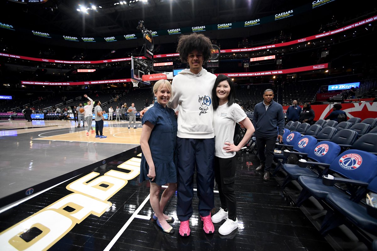 MedStarHealth's tweet photo. This Aphasia Awareness Month, we’re looking back on our incredible Neuro Awareness Night with the @washwizards. We hosted our patient, Kitti Tong, who is living with aphasia, a neurological condition that affects communication and is often caused by a brain injury or stroke. https://t.co/XQOWC6Jwao