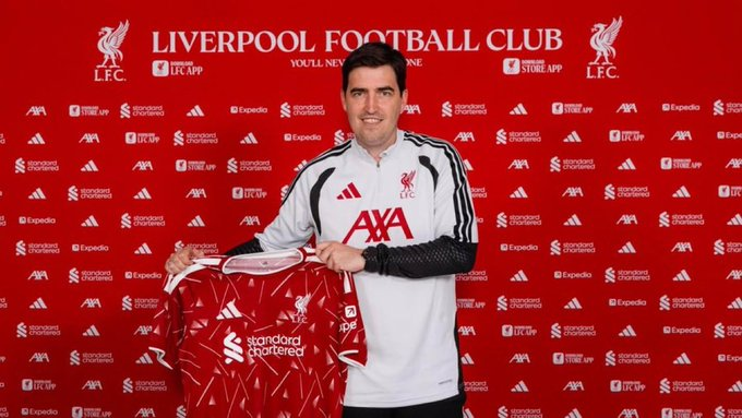 Anfieldbr's tweet photo. A equipe técnica de Andoni Iraola deve ser confirmada em breve. Espera-se que Tommy Elphick, Shaun Cooper, Tom Webber e Pablo de la Torre se juntem a ele. https://t.co/dK5CMFvgzE