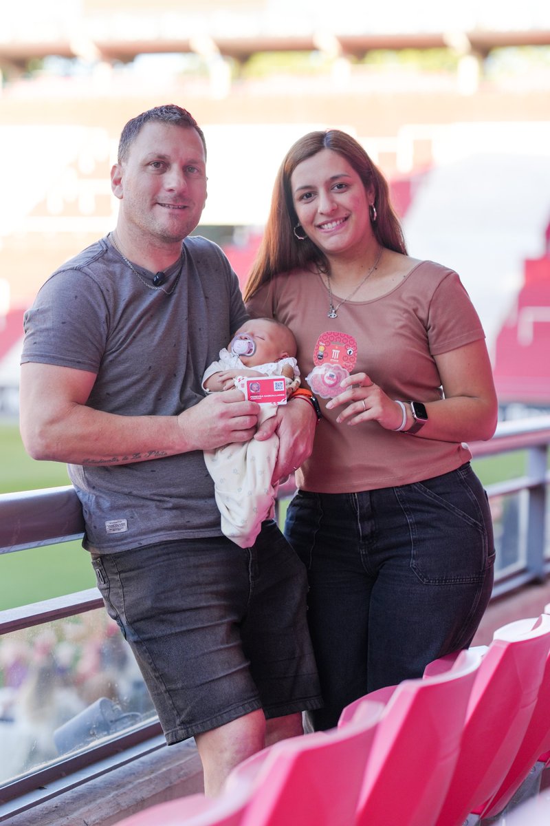 edelpclub's tweet photo. 🍼 Los grandes sueños comienzan desde chicos. ¡Vaita Susy Baby acompaña a las familias de Estudiantes desde los primeros pasos!

🇦🇹 Si asociás a tu bebé antes de los 3 meses, contactate con la Oficina de Socios para retirar tu obsequio en la Sede. https://t.co/hfm9Zdrs3W