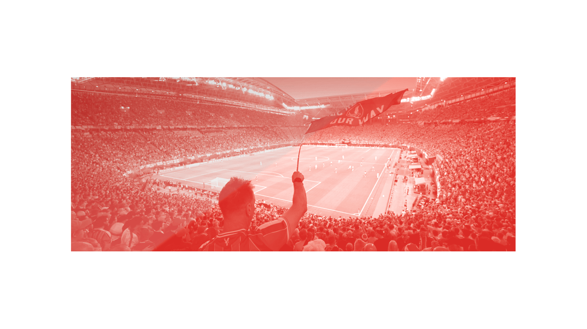 jane36london's tweet photo. 🔴🔵Any Palace programme collecting 'completists' may wish to know that there's a special 'Winners Edition' version of the UECL Final programme available to pre-order from the publishers (essentially the final programme with a special Palace 'dust jacket')
https://t.co/uO7HKG3Nik https://t.co/WvM4r8B1QI