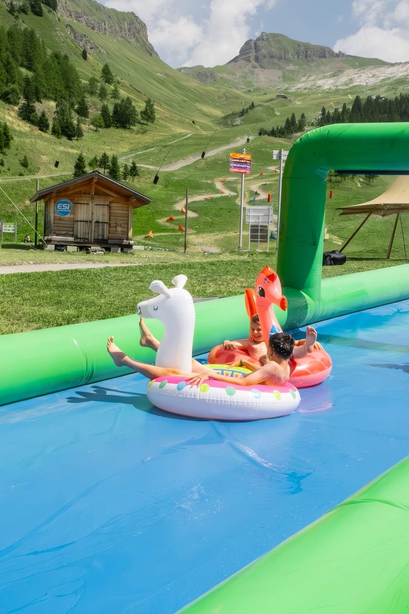 FLAINESki's tweet photo. ⏳ M-1 Avant le lancement de la saison estivale 😍 
Activités ✔️ Randos ✔️ Paysages ✔️Coucher de soleil ✔️
#cacestflaine https://t.co/94OLIU04m7