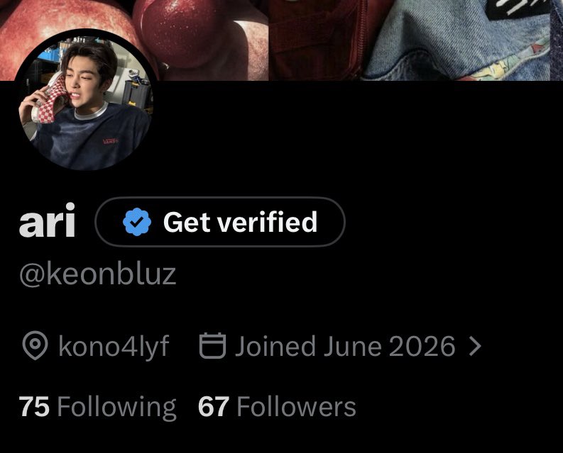 ari tweet media