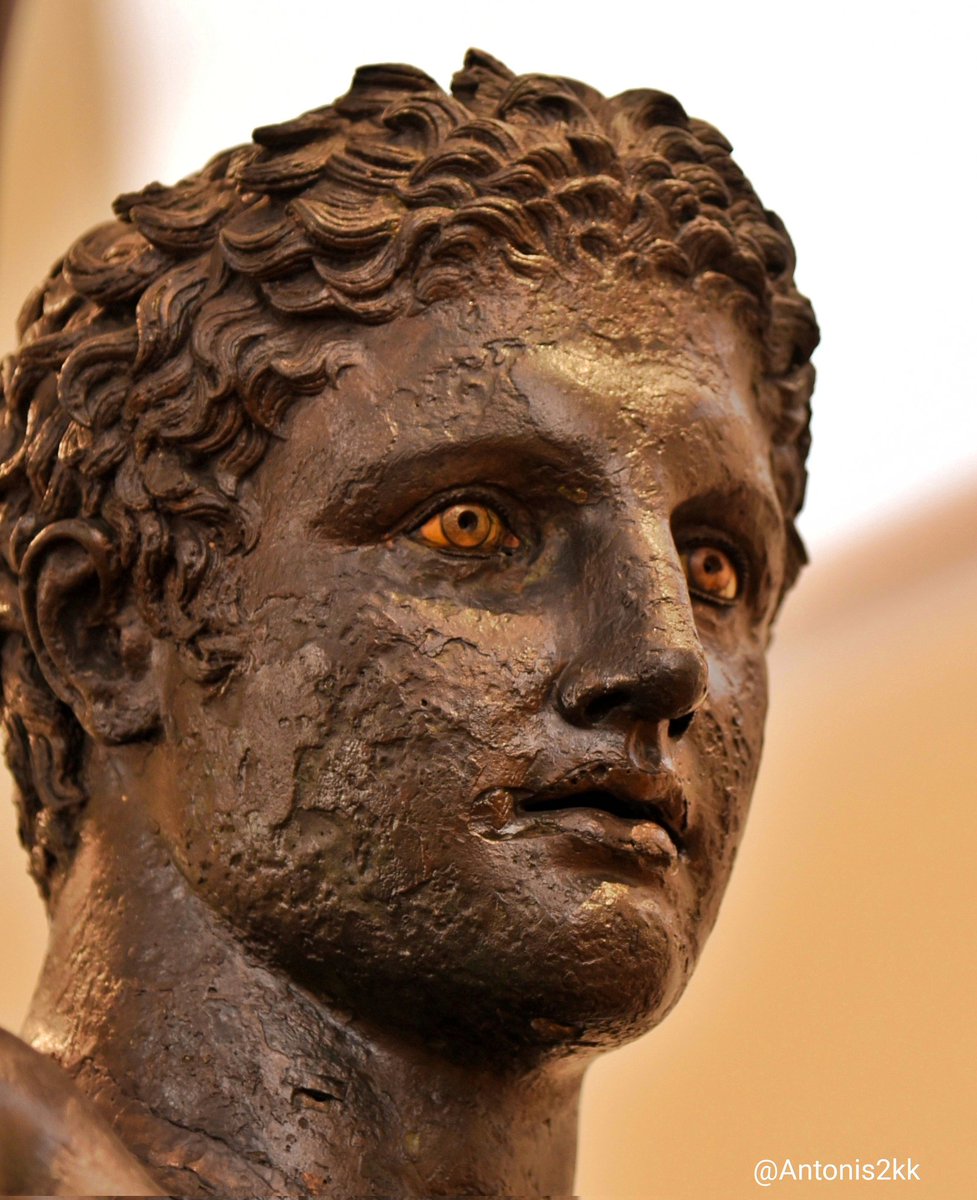 HomerPavlos's tweet photo. Staring at a Greek statue offers our soul inspiration, profound emotions, and a deep connection with humanity’s eternal quest for truth, history, and beauty. The Greek word for statue is "ἄγαλμα". An Homeric word that means: anything with which one feels great joy and delight. https://t.co/F23JJQsYd5