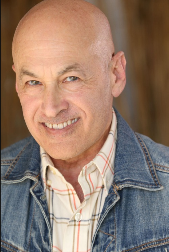 craigjackman's tweet photo. Love my new headshots from @deidhrafahey
(Deidhra Fahey Photography). More to come... ❤️ https://t.co/U4Z1qkfwwo