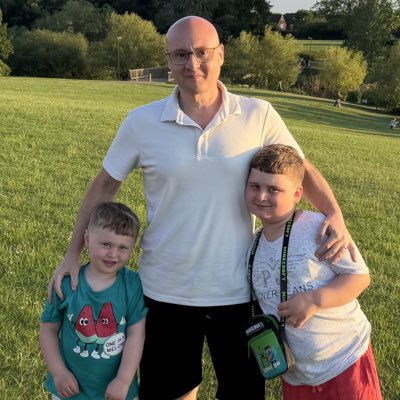 Ed_Sabella's tweet photo. #NewProfilePic https://t.co/6yhC0ELFHe