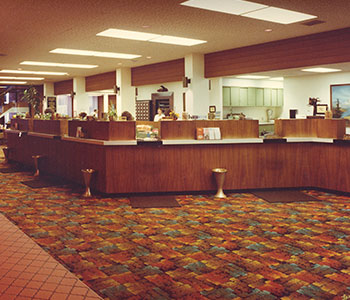 dirtcheapbanks's tweet photo. Imagine depositing your $750 paycheck here in 1988 knowing it will cover your mortgage, groceries, bills, and your upcoming vacation, with still some left over to save https://t.co/5Jlxd5hi98