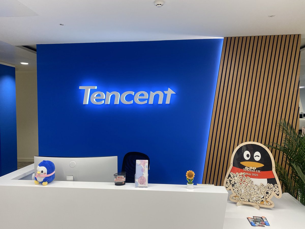 TobyJohnson26's tweet photo. Great evening at Tencent HQ in London yesterday for the UKIE Tencent Games Growth Programme meet-up.
Big thanks to UKIE and Tencent for hosting such a welcoming event, and to everyone on the programme I had the chance to connect with.
Excited for what’s next!
#UKIE #Tencent https://t.co/qxkm8dWASw