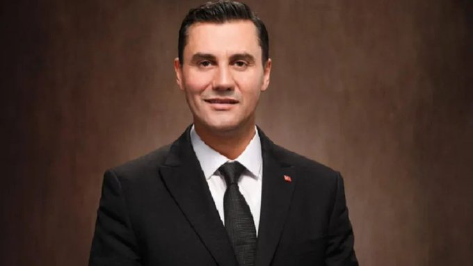 TC_MKemal's tweet photo. Ölmüş insanın arkasından iftira atmayın
Ferdi Zeyrek i rahat bırakın !

Ölmüş insanın arkasından iftira atmayın
Ferdi Zeyrek i rahat bırakın !

Ölmüş insanın arkasından iftira atmayın
Ferdi Zeyrek i rahat bırakın ! https://t.co/68KvfUNjP4