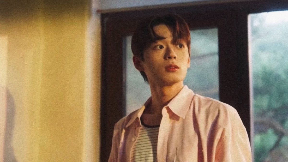 boyslovehub's tweet photo. 🚨 PREMIERE! The first 2 EPs of #TheLieWeLivedIn, new KBL thriller from the director of ‘Love in the Big City’, are now streaming on Viki.

A killer breaks into a man’s home and holds him captive. When the victim’s police friend shows up, the two become involved. https://t.co/vNRO6EKjCd