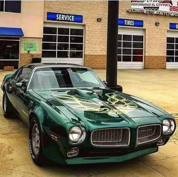 HappyMotorhead's tweet photo. KEEP IT or SELL IT? 

 1973 Pontiac Firebird Trans Am in Brewster Green https://t.co/CnQPR31dkw