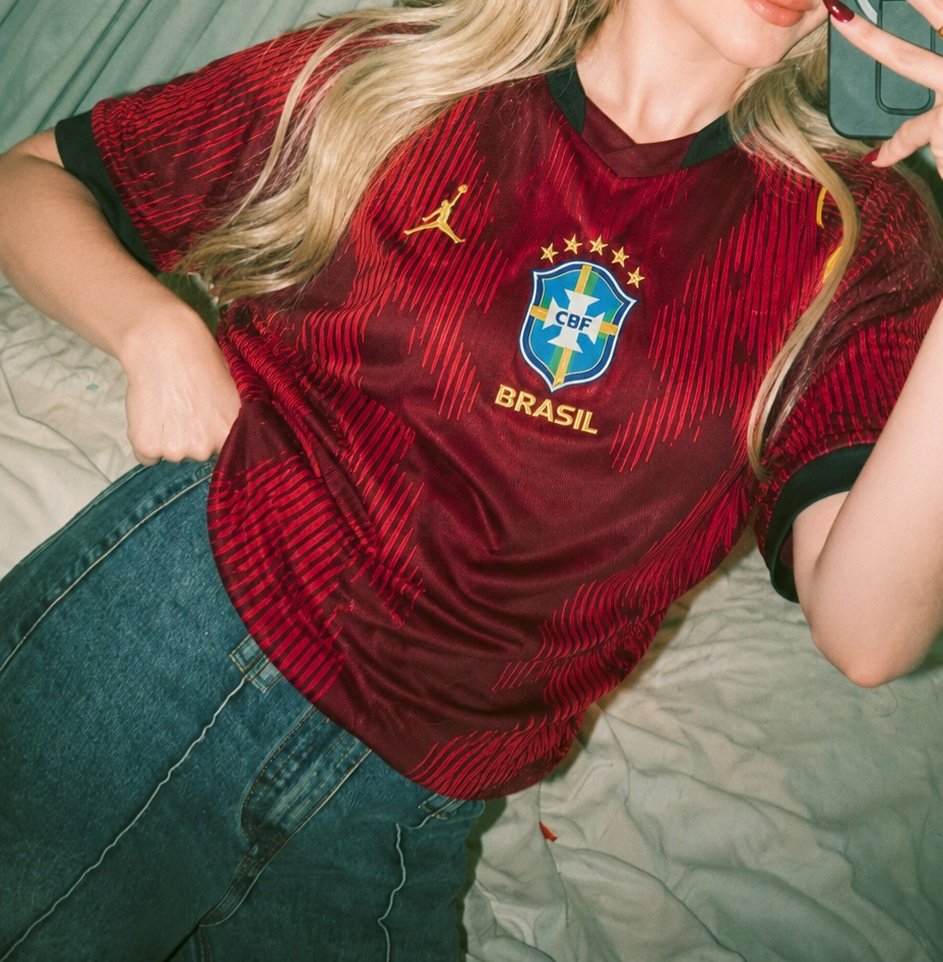 kafklore's tweet photo. realmente ela não é bonita... É MARAVILHOSA!!! https://t.co/Cl1LAdNrwe
