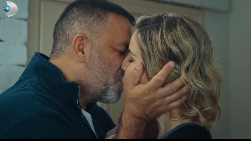 selmesenayisi's tweet photo. yirmi birinci sezon olmalı daha bunun yenisi alacaz 

SelMesiBitirme KanalD https://t.co/lxyb3M7ZNs