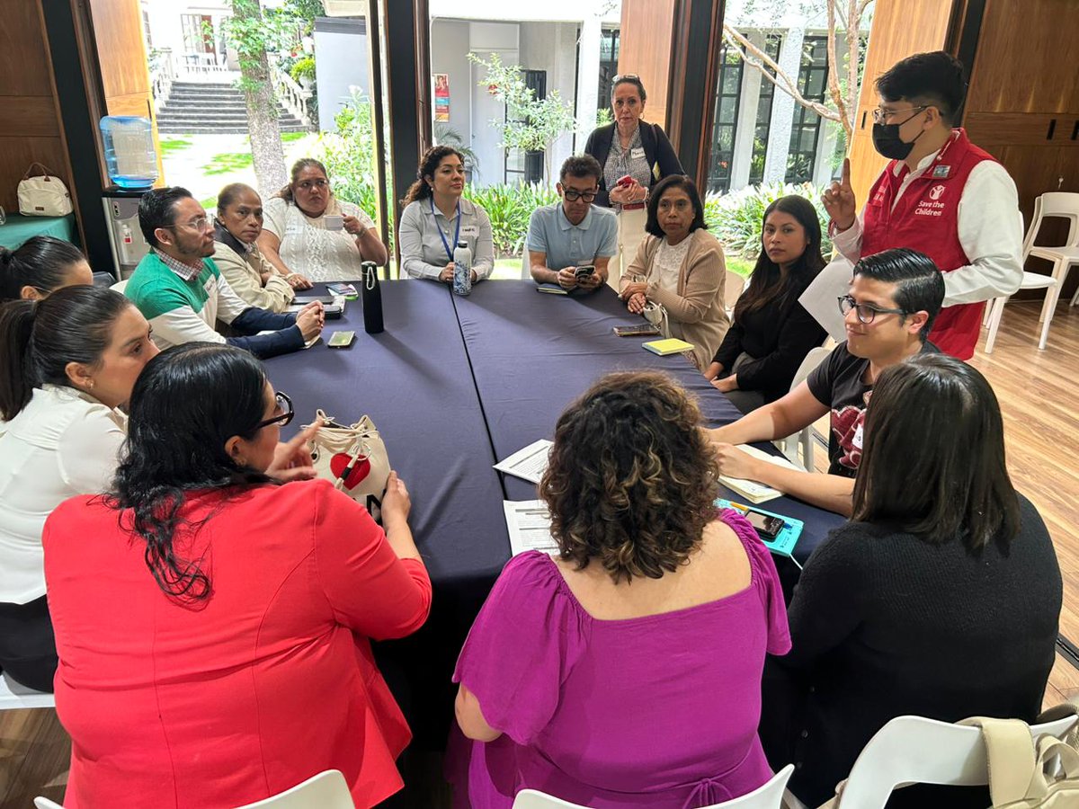 SIPINNA_MX's tweet photo. ✨SE del #SIPINNA participó en 2a Mesa Intersectorial por Desarrollo Saludable de Infancias y Adolescencias: Desde Prevención a Vigilancia del Neurodesarrollo ❄️Fortalecemos #SaludMental y atención de ellas y ellos porque #SomosSIPINNA @SLVillavicencio @conasamamx @SaveChildrenMx https://t.co/LCdGwZhcRy