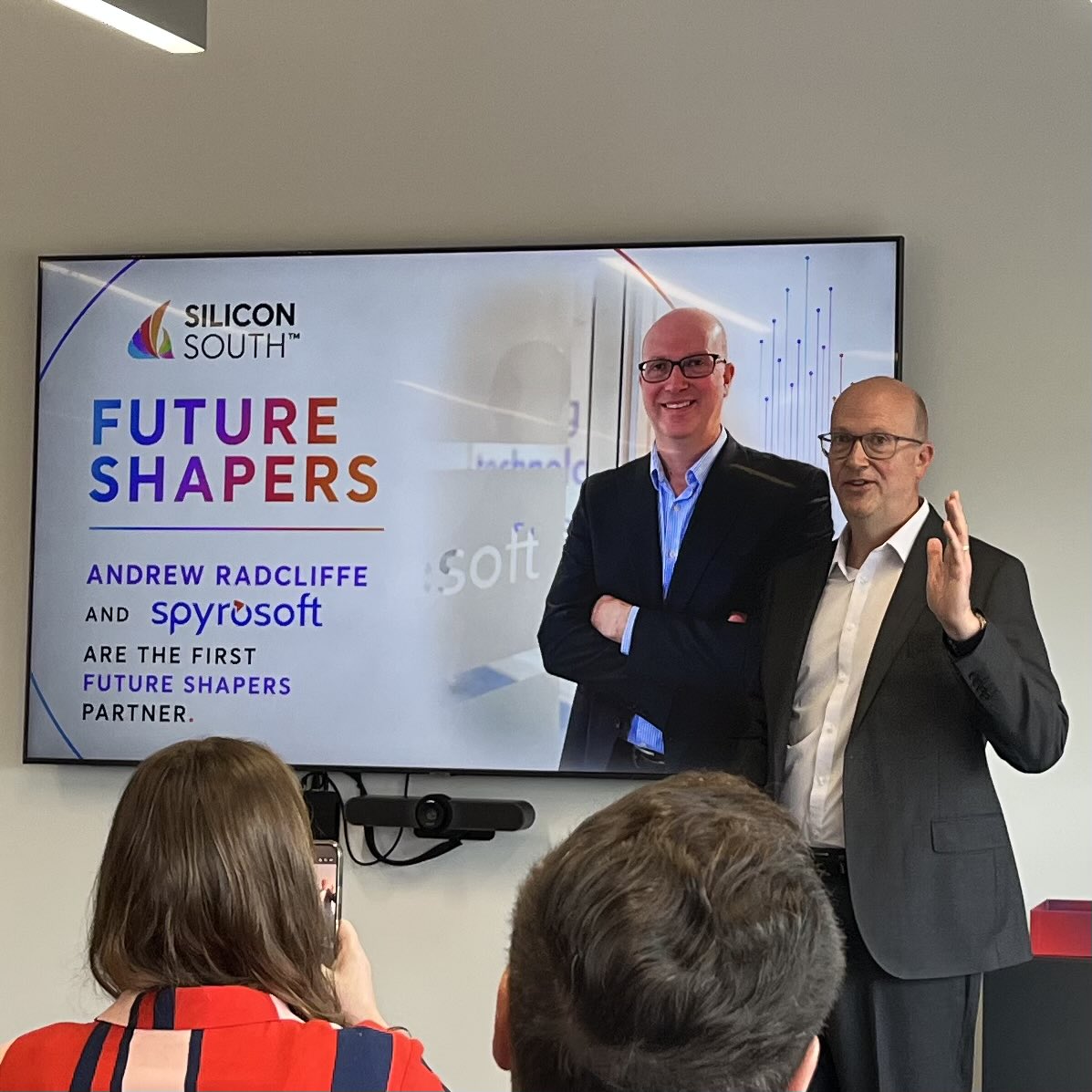 DavidAGraham's tweet photo. Silicon South Refocus - was a well attended event full of well known faces of the creative cluster, also known as East Dorset. I just wish I had time to talk to them all. #Bournemouth #Dorset https://t.co/Pl2wSL1iEo