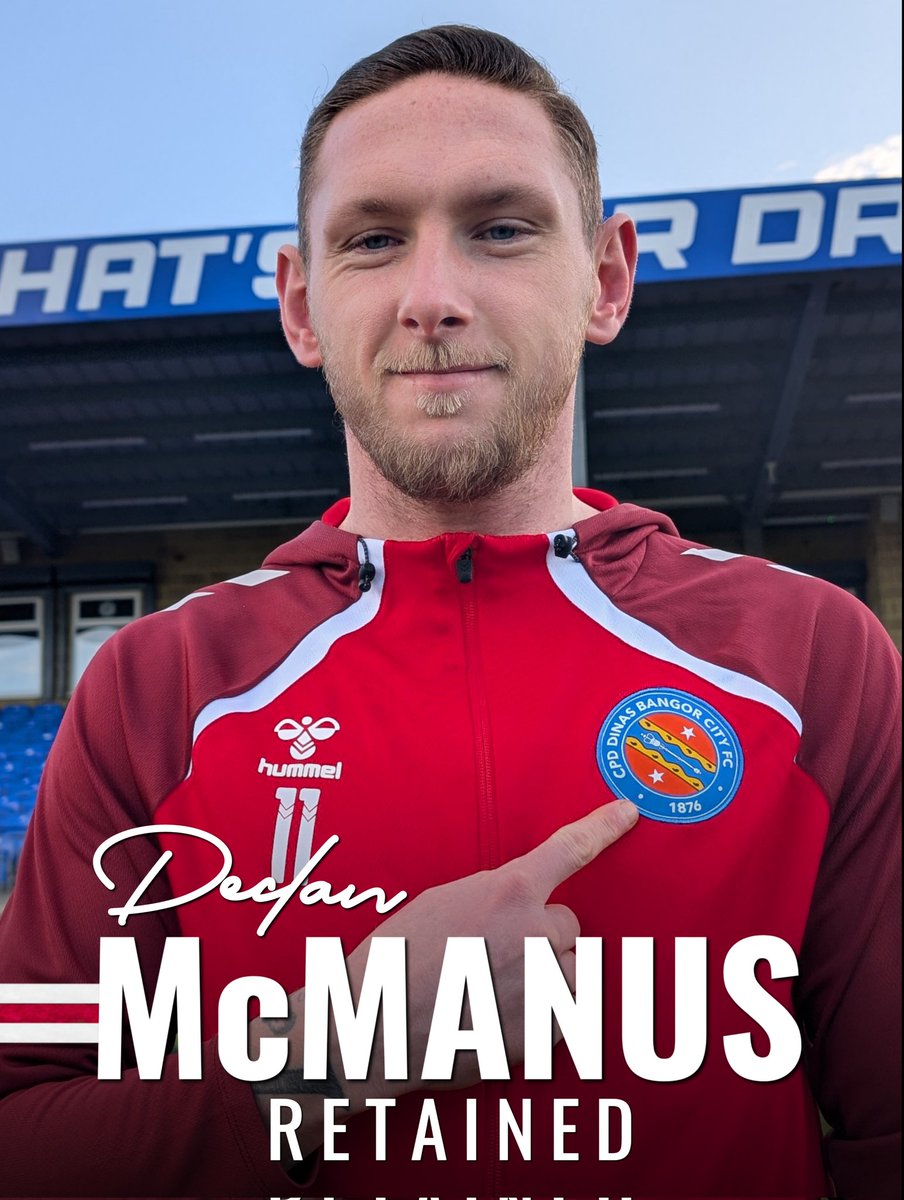 BangorCity_1876's tweet photo. 𝐌𝐜𝐌𝐚𝐧𝐮𝐬 𝐜𝐨𝐦𝐦𝐢𝐭𝐬 𝐭𝐨 𝐂𝐢𝐭𝐲... | ✍🏼

We are delighted to announce that Declan McManus has committed his future to the club and will remain with us for the 2026/27 JD Cymru North season

The clinical forward will continue to wear Bangor Blue after an impressive start at the club.

We're thrilled to have Declan on board for the season ahead 💙

#WeAreBangor