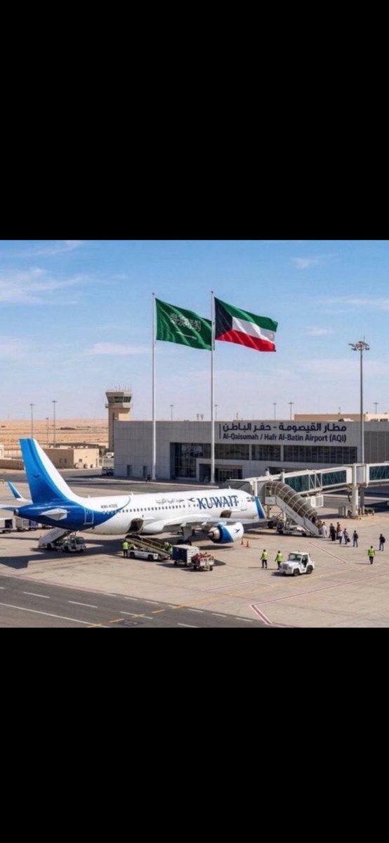 die4q8's tweet photo. من ينكر وقفة المملكة العربية السعودية الشقيقة مع الكويت في الغزو العراقي الغاشم سنة 1990 
وفي تحرير الكويت سنة 1991 
ووقفتها الكريمة اليوم بتخصيص مطار خاص لنا 
فهو إنسان سافل بكل ما تحمله الكلمة من معنى
فالكويت والسعودية عينين برأس 
أما الشاذ الذي يطعن في أعراض المؤمنات
فلا يمثل الا نفسه وبيئته الساقطة التي تربى فيها !
