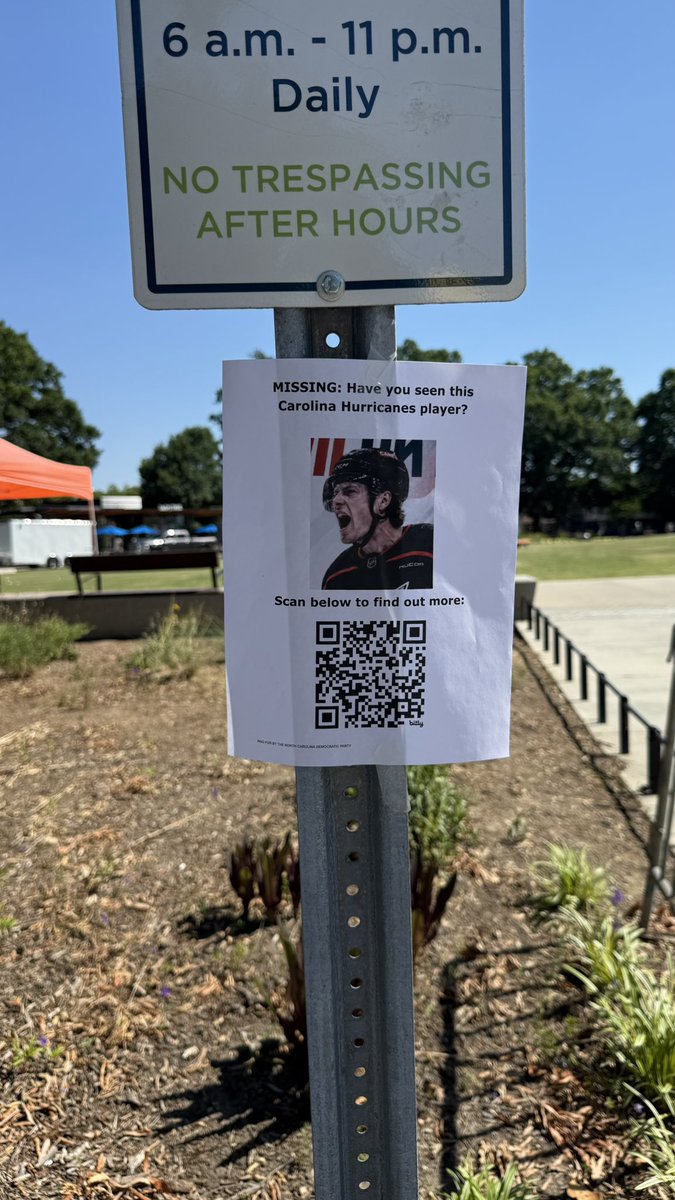 BryanRAnderson's tweet photo. The trolling phase of the #ncsen race is apparently in full force. The North Carolina Democratic Party has hung up flyers in downtown Raleigh for tonight’s Game 2 watch party in Moore Square. #ncpol https://t.co/Hjl01LuRpi
