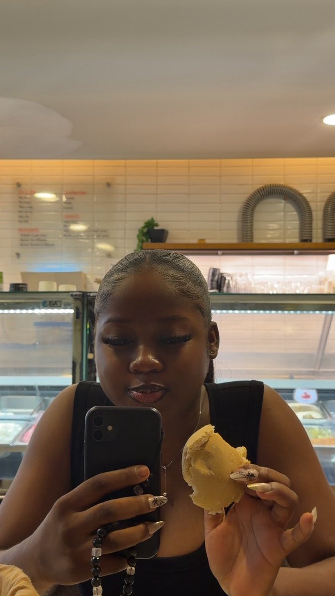 socetyhatesjay's tweet photo. 😋 https://t.co/Ur6TUVPMRJ