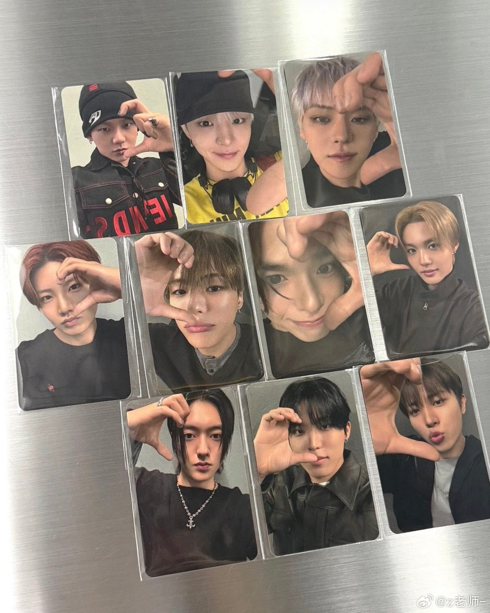sereinyjh's tweet photo. WTS LFB ph help rt 

TREASURE New Wav Ktown4u Stamp Tour Album Benefit  

- 280 each member pc
- must take all to push thru
- dop: june 20 

avail: chs, pjh, ysh, kjk, sahi, kdy, hrt, pjw, sjh

ctto pic. https://t.co/YqLi66vi5M