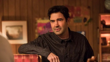 TheCinesthetic's tweet photo. Happy 59th Birthday to Ron Livingston! https://t.co/7MPMIVOx88