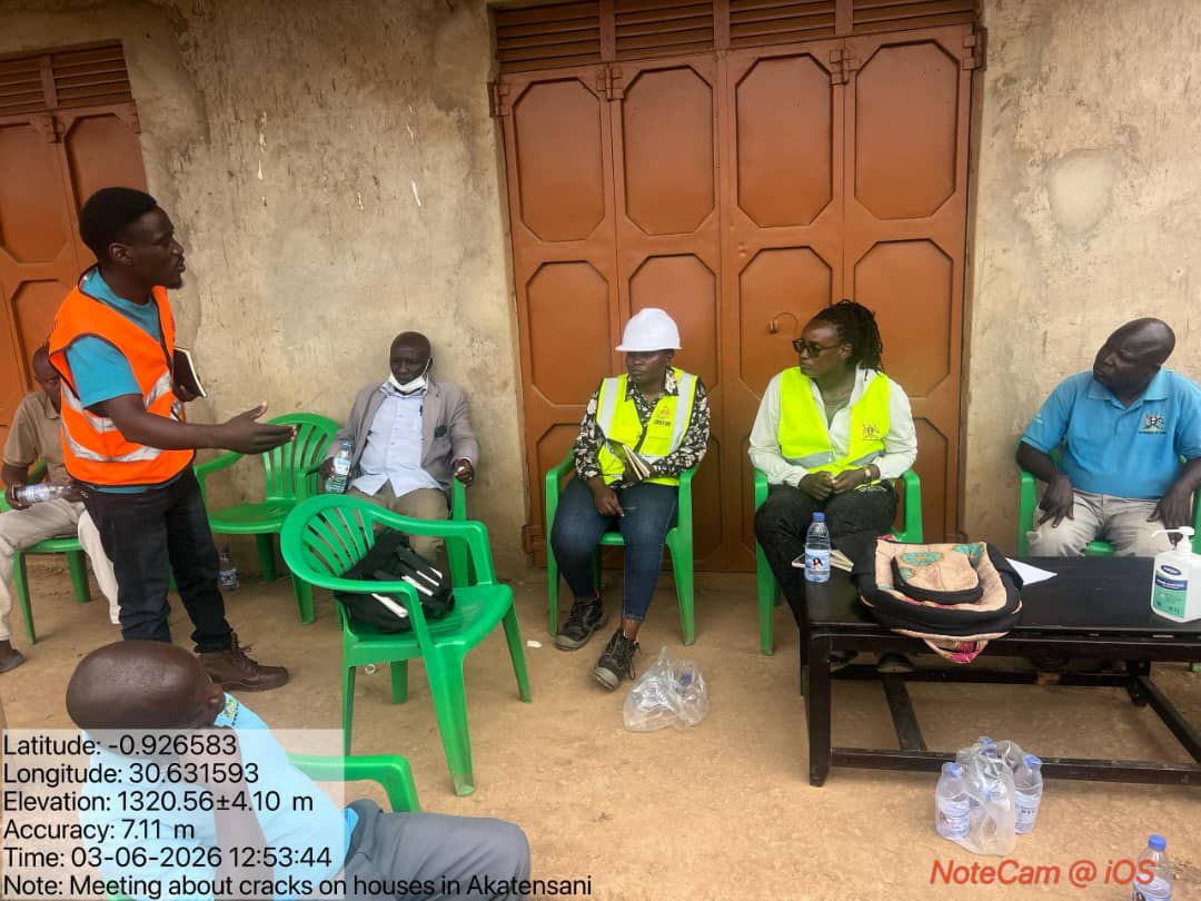 Chrbertconsult's tweet photo. @Chrbertconsult team continued safety engagement programmes at Bam Learning Centre Primary School. The team also engaged Akatesani &amp; PAPs to address safety-related concerns &amp; complaints, promoting awareness, collaboration, and  community well-being. 
@min_waterUg 
@ICRP_Uganda https://t.co/RNaO0Ta37r