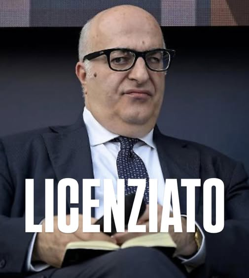 serebellardinel's tweet photo. #Sechi non è più il direttore di #Libero, dopo che l’editore Angelucci lo avrebbe rimosso dalla guida del quotidiano! Ce lo ritroveremo presto sottosegretario o Ministro un leccaculo di #Meloni, di questa portata!!! https://t.co/avs7tqafTA