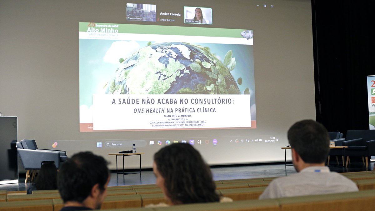 apmgf's tweet photo. 26º Encontro de MGF do Alto Minho, organizado pela Delegação Distrital de Viana do Castelo da APMGF em Vila Nova de Cerveira - Sessão «A Saúde não acaba no consultório: One Health»

#APMGF #APMGFViana #MGF #CSP #médicodefamília #altominho https://t.co/d0ELkAsjAq