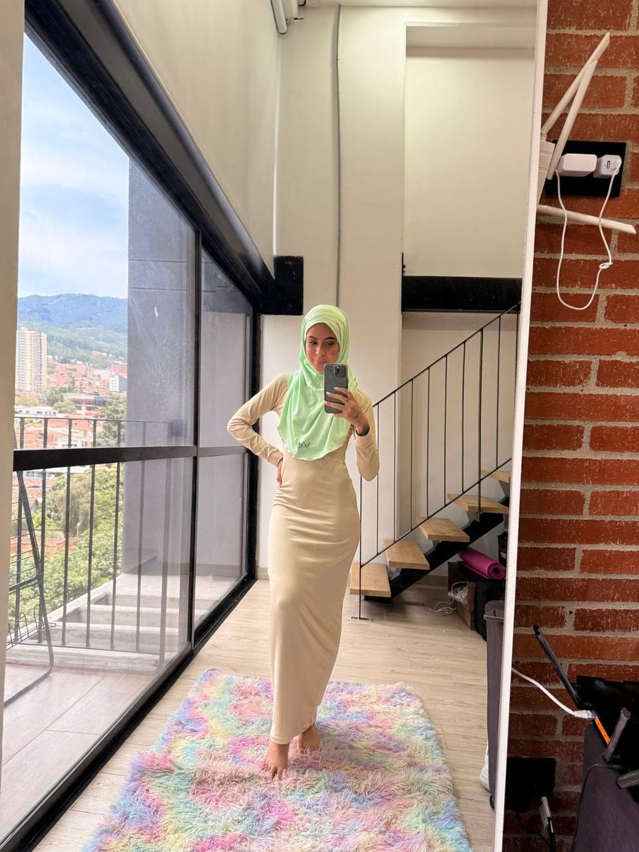 Amira tweet media