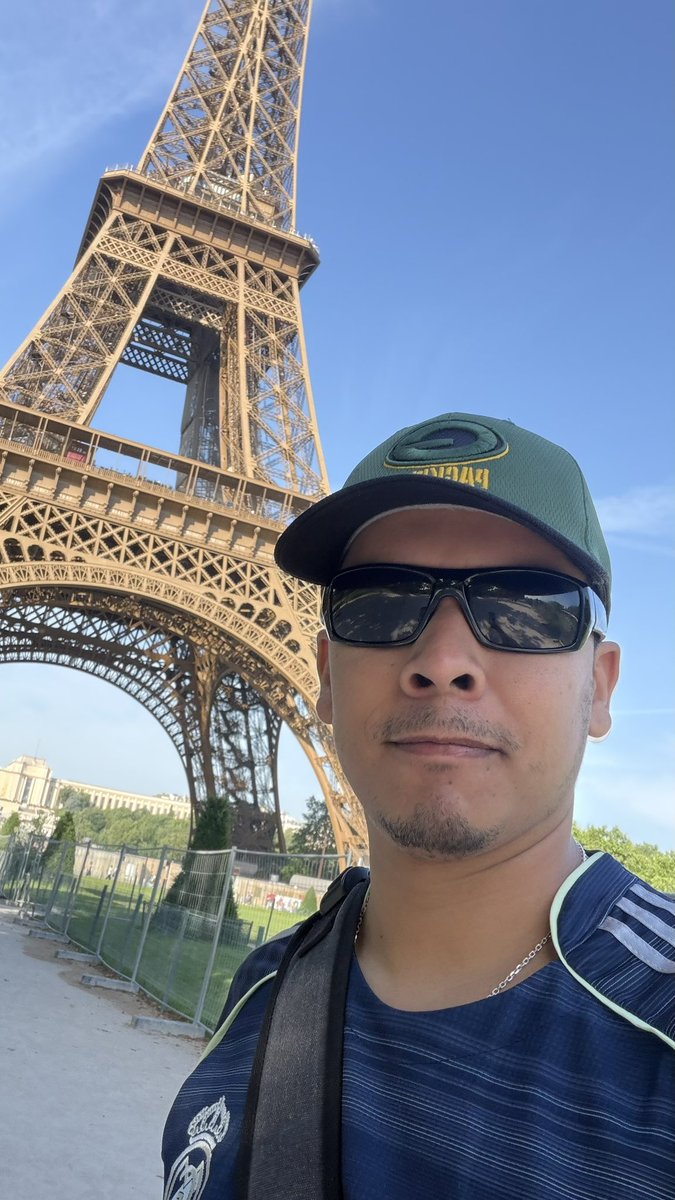 _DJCG's tweet photo. Paris 🇫🇷 https://t.co/HIp5xgz3eY