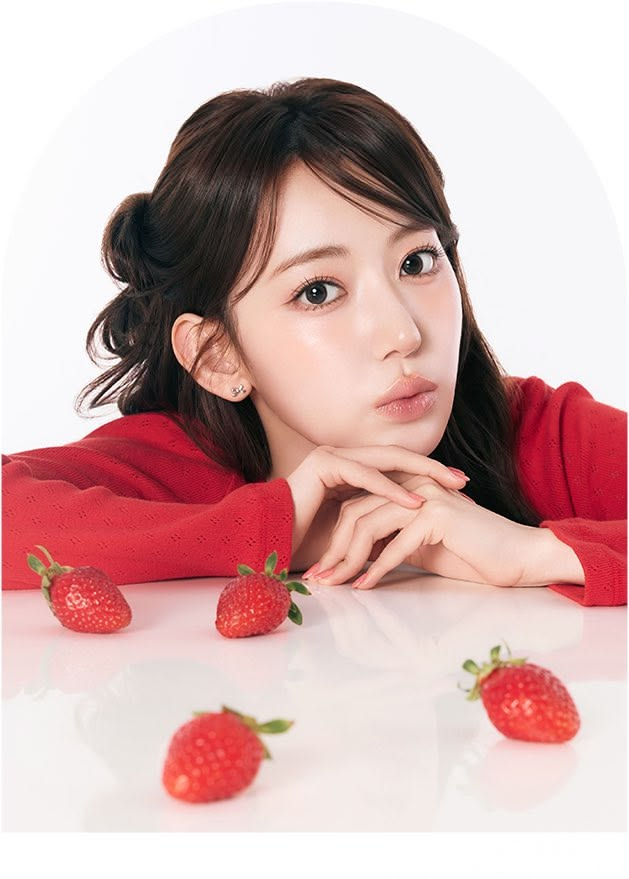 sakkurawife's tweet photo. Sakura deserves better treatment and better support from Source Music.

No solo jobs for Sakura this year is honestly unfair. She deserves more solo jobs and opportunities.

#JusticeForSakura #TREAT_SAKURA_BETTER
@HYBEOFFICIALtwt @SOURCEMUSIC https://t.co/WfJQg64hH4