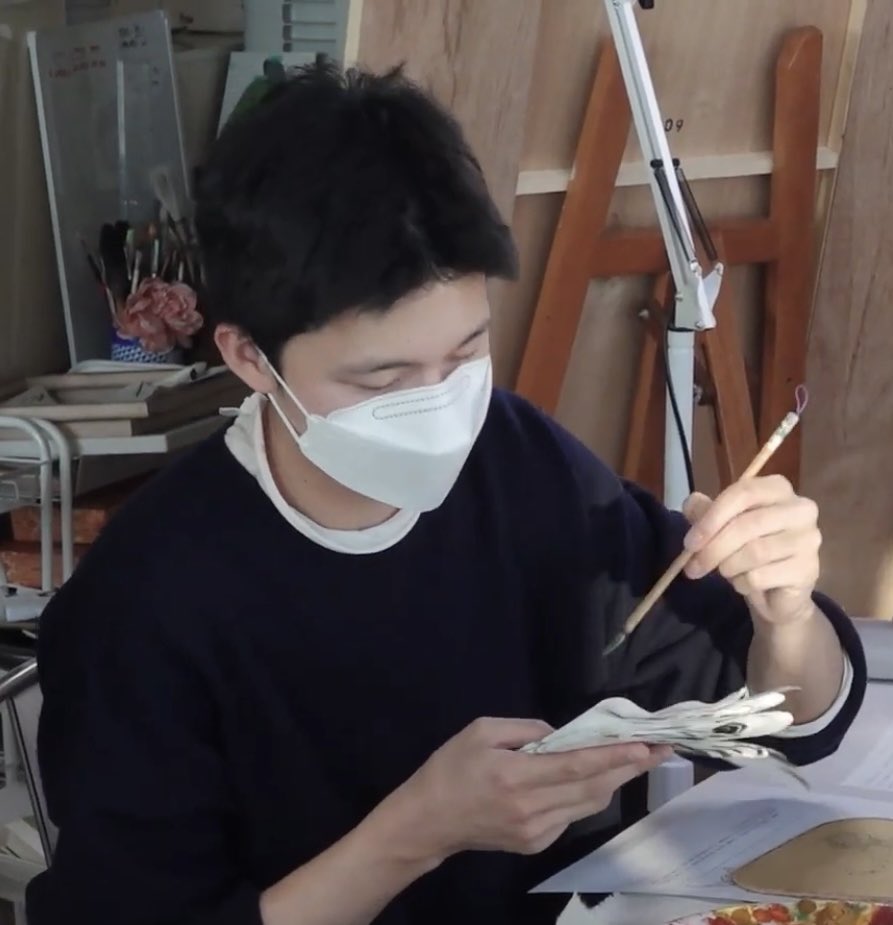 fromvoyi's tweet photo. 제대하고 복학해서 입시미술 보조강사 알바하는 이강옵 https://t.co/oGjNhMNgxp