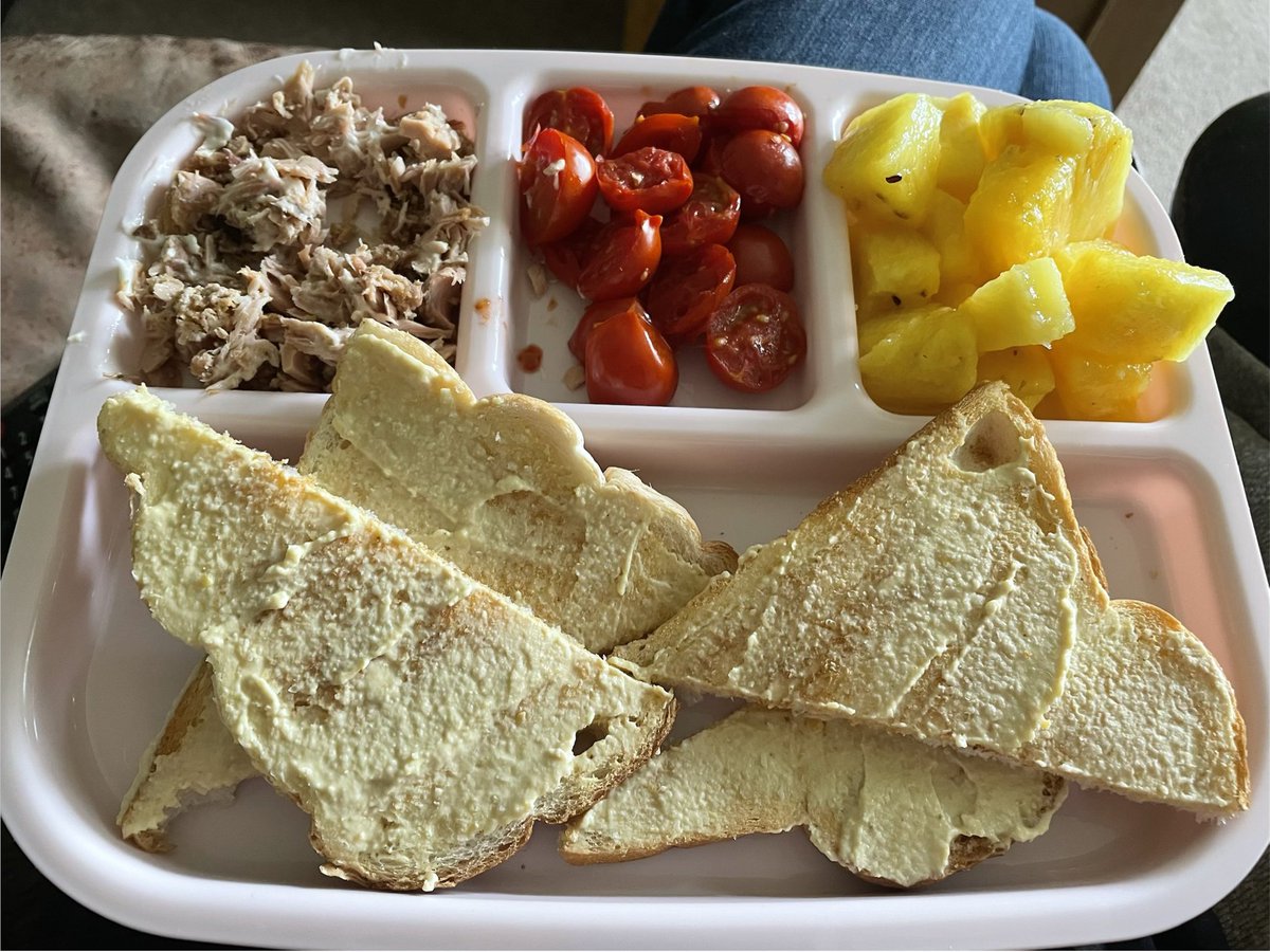 bunsbonez's tweet photo. some of my meals as of recent https://t.co/TNMi4XK4yo
