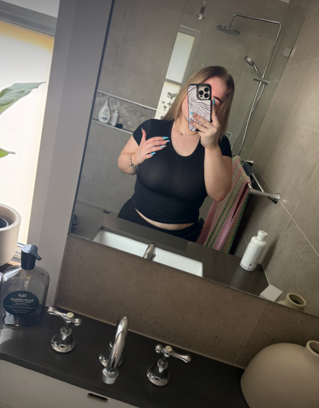 ItsWillowXO's tweet photo. Retweet if you'd fuck me in every position

https://t.co/eViAKqQ62l https://t.co/hhXTw28zM2