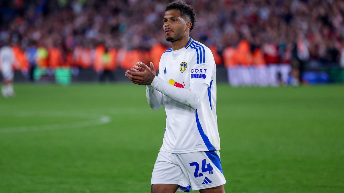 LeedsUnitedPT's tweet photo. Estão a começar a aparecer rumores, que Georginio Rutter pode voltar ao Leeds. 

🤞🤞🤞 https://t.co/iROKAJR232