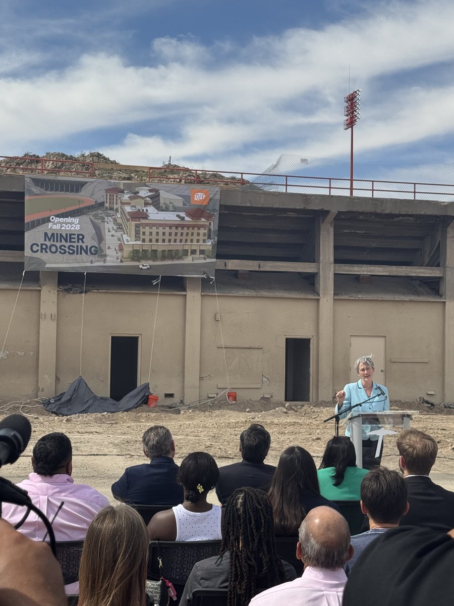utepfbrecruit's tweet photo. Coming to UTEP in the fall of 2028! A brand new, state of the art, dorm located right next to our facility ⛏️

 #PicksUp | #WinTheWest https://t.co/0mLmlAEJnS
