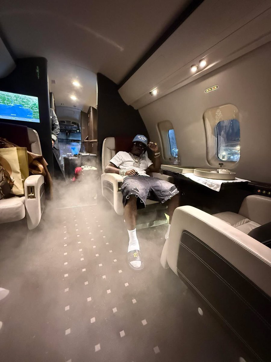minglessam's tweet photo. DIAMOND 💎 LIFE. SM4DIE MA NEGA @shattawalegh https://t.co/4O297XX5Kk