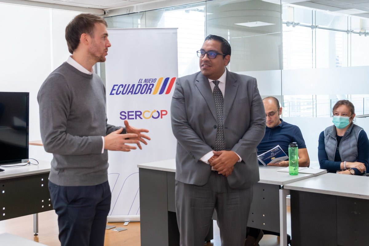 SERCOPec's tweet photo. ¡Contratación pública al servicio de los ciudadanos!

Concluimos los talleres internacionales sobre “Conflictos de Interés y Beneficiarios Finales en las Compras Públicas del Ecuador”, desarrollados junto a @opencontracting .

Contamos con la participación de representantes del sector público, sector privado y sociedad civil.

Por una #ContrataciónPúblicaEficiente orientada al buen uso de los recursos públicos y en beneficio de todos los ecuatorianos.