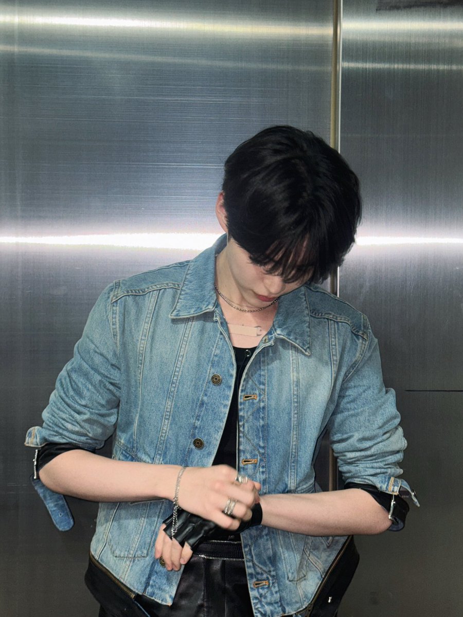 shbpics's tweet photo. https://t.co/TtDGgoJl3W