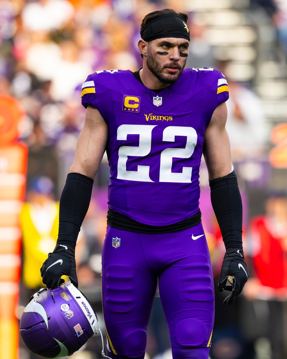 VikingzFanPage tweet media