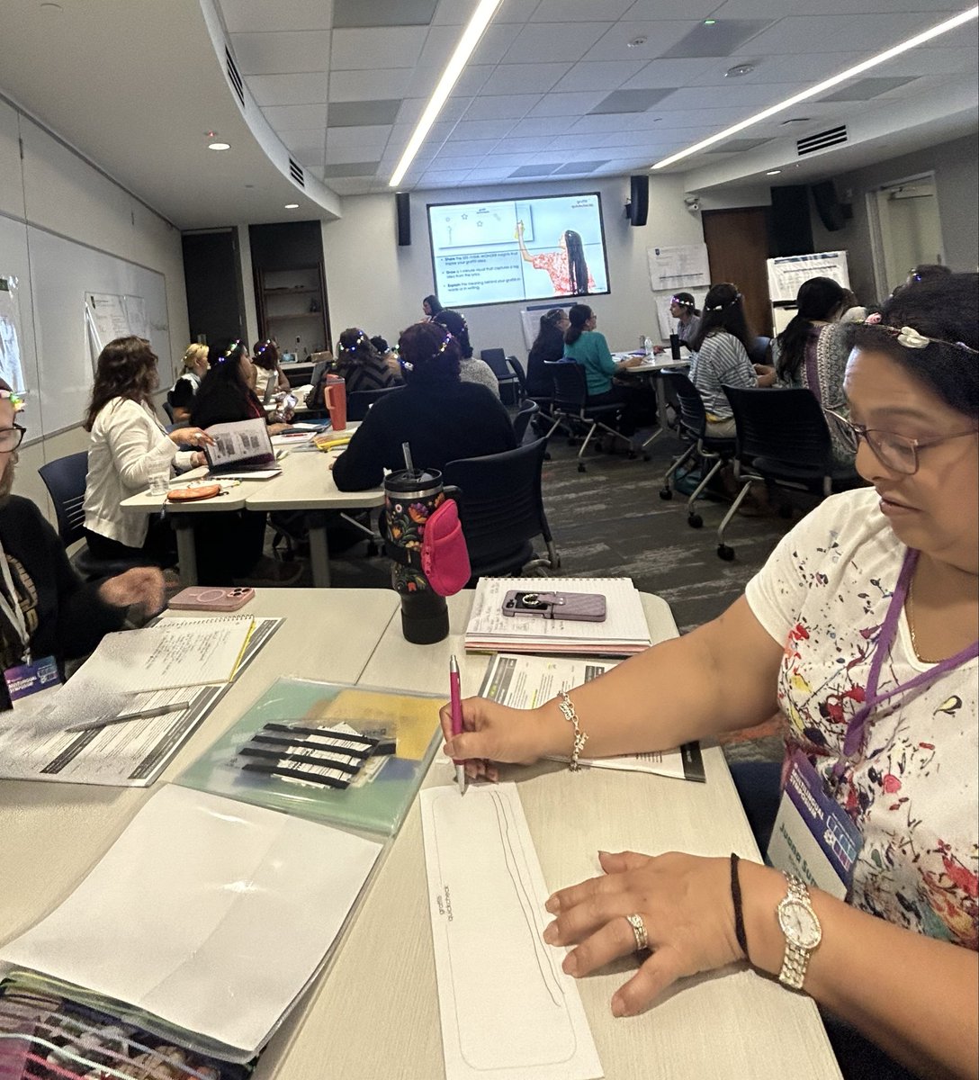 aimes2020's tweet photo. Thank you @CelinaAngelica_ for the engaging strategies from  @lead4ward to aid students at any proficiency level. #R10MLSymposium
@R10Multilingual https://t.co/IJm8YXp9pp