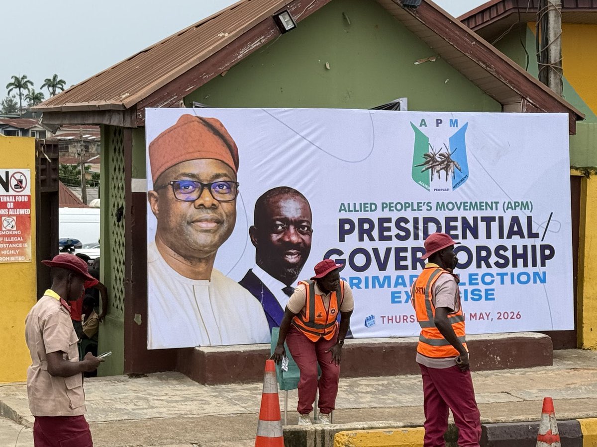 iam_nicholasafo's tweet photo. I have told Bimbo Adekanmbi, our APM Governorship candidate, not to inherit my enemies, he should chart his own path because just like every human I also have my mistakes.
He should continue things we did well and improve on my flaws

 - H.E Seyi Makinde at the APM primaries. https://t.co/ieboVJ0Gq6