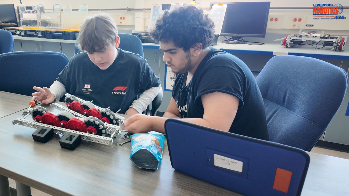 team174robots's tweet photo. Drive bases, prototypes, &amp; mechanisms are being built in the @LCSDOfficial HS robotics club. The new @VEXRobotics 2026-2027 game Override looks really cool!

#CTE #LiverpoolLeads #InOurLegendsEra

@BrettRWoodcock @dziegler15 @MsD_atLCSD @BrianaOBrienLHS @JAnconaLHS https://t.co/P6XObIHcra